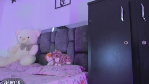 Snapshot of osiris_doll chatting on 05-14-26, 07:31 vella online show from 05-14-26, 07:31