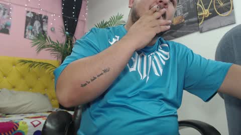 Bear Gael online show from 12-27-24, 05:48