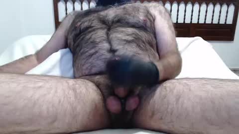 Snapshot of osotfsur chatting on 12-24-24, 09:44 OsoTFSur online show from 12-24-24, 09:44