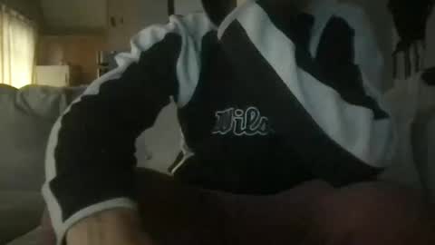 Snapshot of ossignol_xxx chatting on 10-10-25, 04:28 rossignol online show from 10-10-25, 04:28