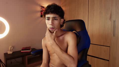 ostin 18hot online show from 01-14-25, 05:30