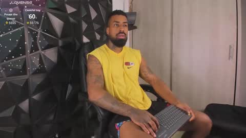 Snapshot of ostin_danielss chatting on 09-19-25, 11:05 Ostin Daniels online show from 09-19-25, 11:05