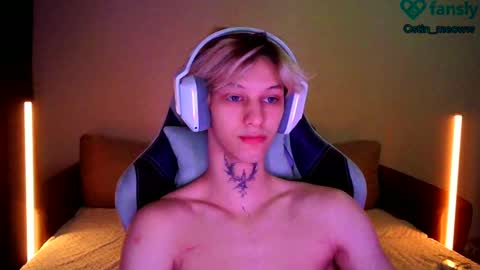 Snapshot of ostin_meoww chatting on 02-28-25, 01:36 Ostin online show from 02-28-25, 01:36