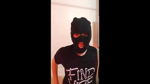 Shy Otter online show from 04-19-26, 10:47