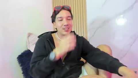 Snapshot of otto_andrew chatting on 02-01-26, 07:45 Otto Andrew online show from 02-01-26, 07:45