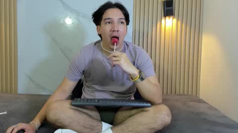 Snapshot of otto_andrew chatting on 02-06-26, 07:50 Otto Andrew online show from 02-06-26, 07:50