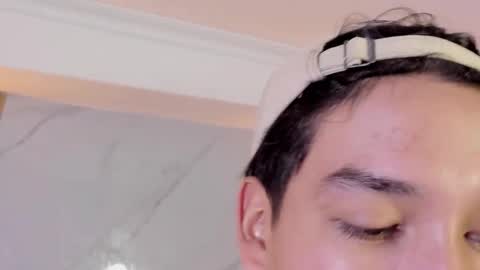 Snapshot of otto_andrew chatting on 02-18-26, 08:05 Otto Andrew online show from 02-18-26, 08:05