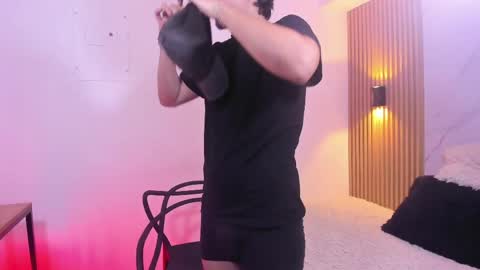 Otto Andrew online show from 04-17-26, 07:55