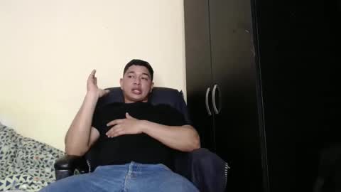 otto_stud online show from 12-01-25, 04:17