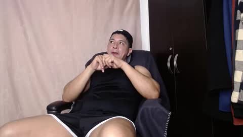 Snapshot of otto_stud chatting on 04-16-26, 04:13 otto_stud online show from 04-16-26, 04:13