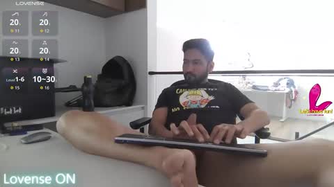 outdoornakedguy11_007 online show from 03-11-26, 04:18