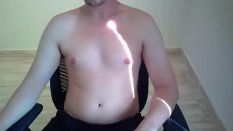 Snapshot of outroemail1807 chatting on 02-25-26, 07:01 outroemail1807 online show from 02-25-26, 07:01