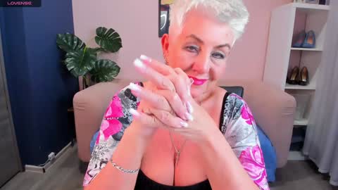 Alla online show from 01-24-25, 11:37