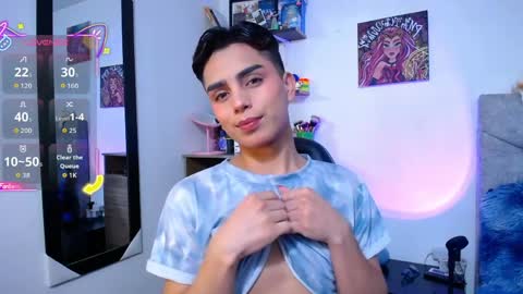 Owen  Independent model  online show from 04-09-26, 09:36