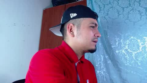 Snapshot of owenstonne chatting on 02-05-26, 02:27 OWEN-STONE online show from 02-05-26, 02:27