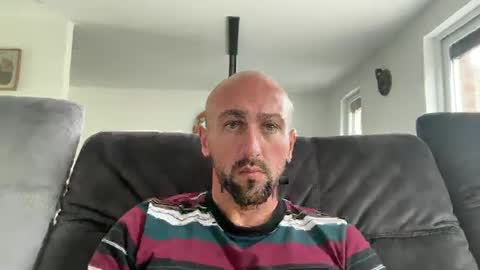 oxlade59 online show from 10-02-25, 10:55