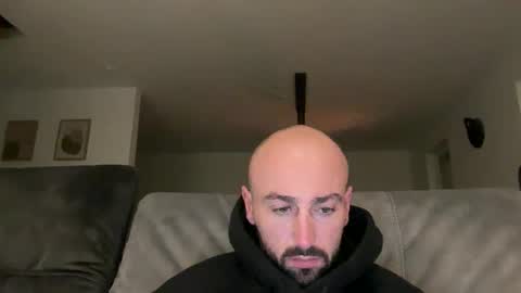 oxlade59 online show from 12-21-25, 07:54