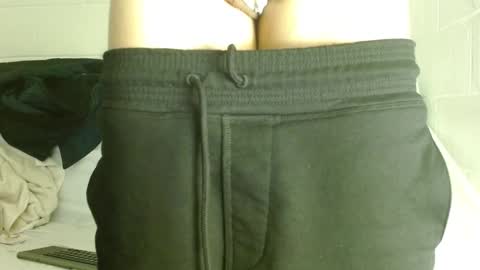 Jeannifer online show from 12-10-24, 02:27