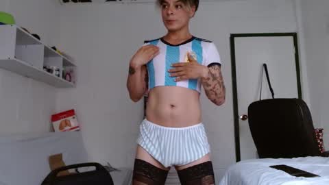 Jeannifer online show from 02-01-25, 09:19