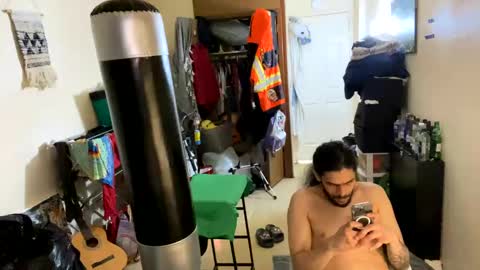 Snapshot of oyeblancki chatting on 01-02-25, 01:38 CoCreatorBlancki online show from 01-02-25, 01:38
