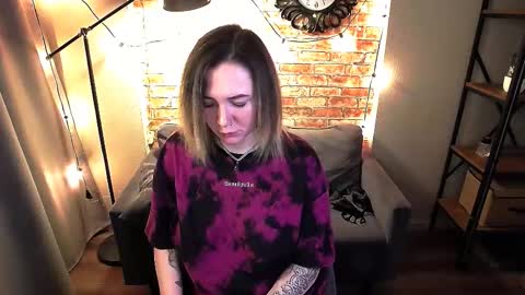 ozalin_green online show from 10-15-25, 05:51