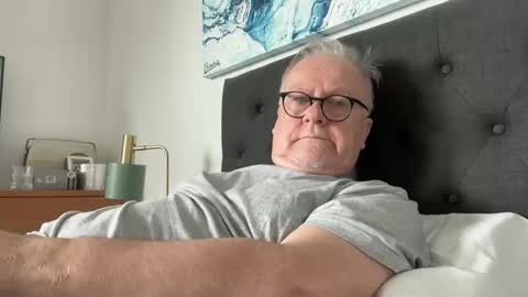 ozhairybearxxxx online show from 11-22-25, 02:21