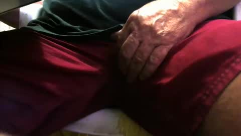 ozzienuts21153 online show from 03-02-26, 08:54