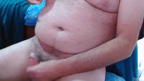 Snapshot of ozzieozzieoi chatting on 09-09-25, 01:49 HairyolOz online show from 09-09-25, 01:49