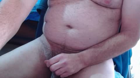 Snapshot of ozzieozzieoi chatting on 09-10-25, 02:11 HairyolOz online show from 09-10-25, 02:11