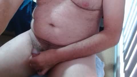 Snapshot of ozzieozzieoi chatting on 02-10-26, 12:59 HairyolOz online show from 02-10-26, 12:59