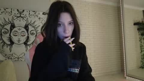 Snapshot of p0rsche911 chatting on 12-02-24, 11:18 Alice online show from 12-02-24, 11:18