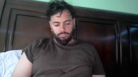 Snapshot of p_a1996 chatting on 05-18-26, 05:08 p_a1996 online show from 05-18-26, 05:08