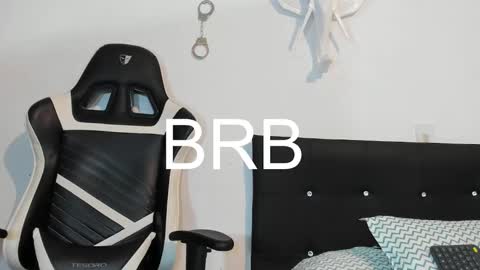 Snapshot of p_jhon chatting on 01-26-25, 12:16 P online show from 01-26-25, 12:16