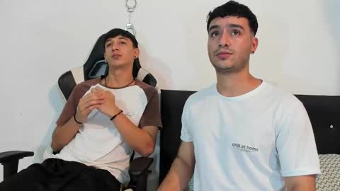 Snapshot of p_jhon chatting on 02-02-25, 10:06 P online show from 02-02-25, 10:06