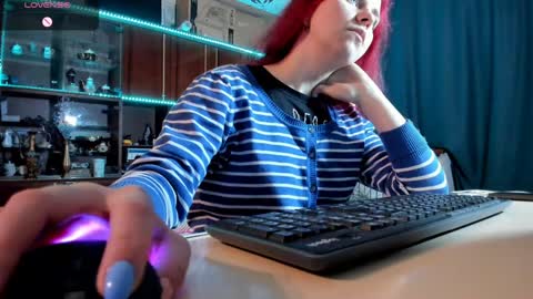 Ella online show from 01-23-25, 06:49