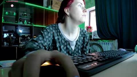 Ella online show from 01-24-25, 06:57