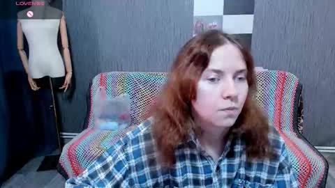 Ella online show from 10-07-25, 07:27