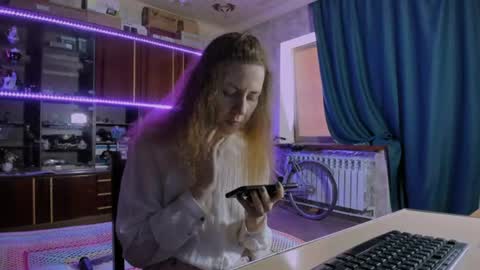 Ella online show from 07-09-26, 06:50