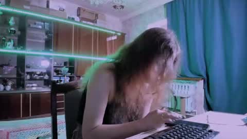 Ella online show from 07-15-26, 07:13