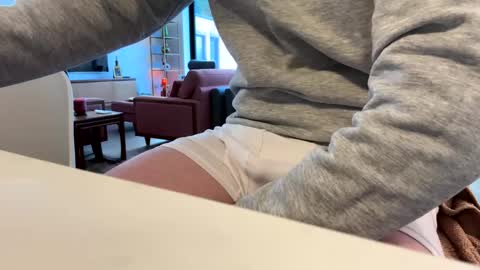 pablo19692017 online show from 12-19-24, 12:23