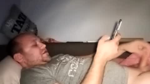 Snapshot of pablo2802 chatting on 11-15-25, 08:49 pablo2802 online show from 11-15-25, 08:49