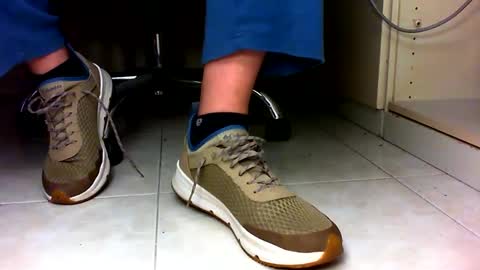 Pablo Meness online show from 12-23-24, 06:16