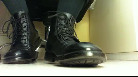 Pablo Meness online show from 01-14-25, 11:16