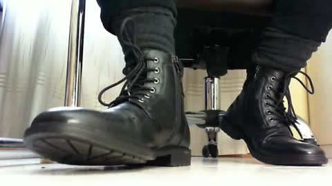 Pablo Meness online show from 01-26-25, 09:51