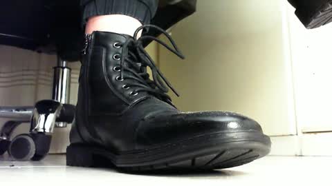 Pablo Meness online show from 02-09-25, 06:05