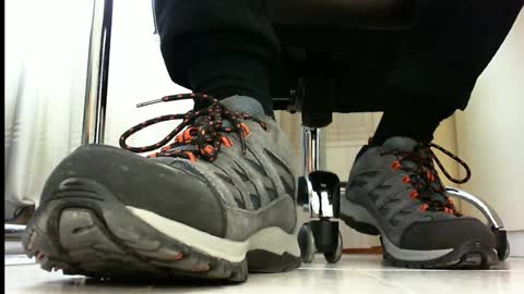 Pablo Meness online show from 03-08-25, 12:20