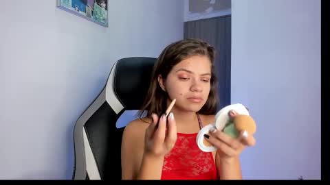 Snapshot of paigejayden chatting on 10-31-25, 03:40 Paige online show from 10-31-25, 03:40