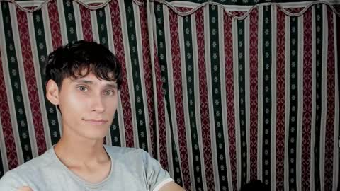 Alexander Grigori online show from 10-31-25, 12:33