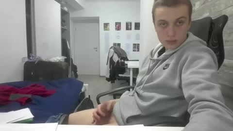 pere online show from 02-01-26, 12:04