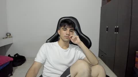 pakun_ online show from 12-22-24, 01:12